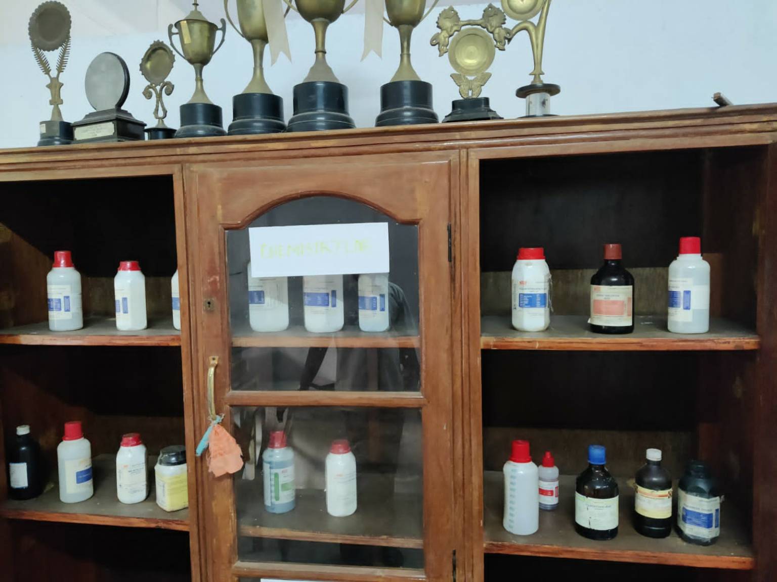 Laboratory - Inside View 2